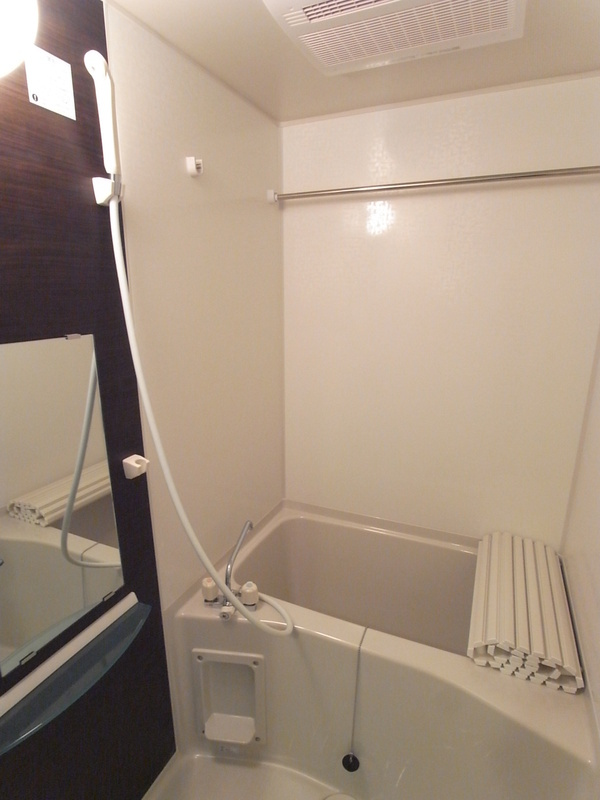 リブリ・JOY MAKUHARIの浴室