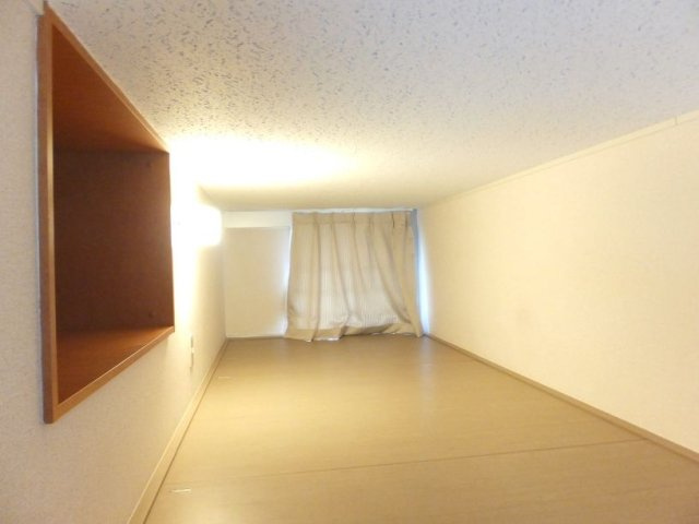 レオパレスグランデ花園のその他