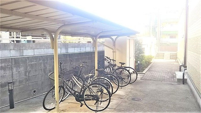 レオパレスグランデ花園のその他