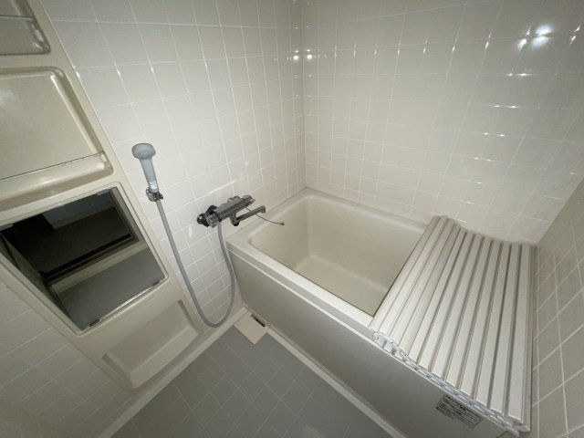 ナイスアーバン堤下の浴室|日々の疲れを癒せるバスルーム。