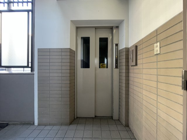 ナイスアーバン堤下のその他共用部分|6階ですがエレベータ付なので昇り降りに不自由しません！