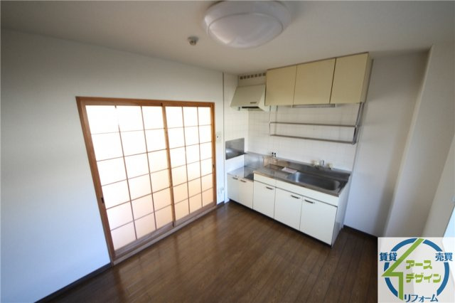 フラワーヒルズの居間・リビング|※類似部屋