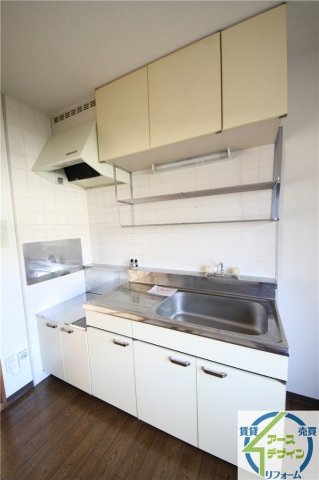 フラワーヒルズのキッチン|※類似部屋