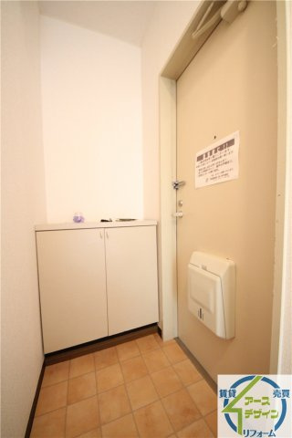 フラワーヒルズの玄関|※類似部屋