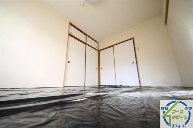 フラワーヒルズの寝室|※類似部屋