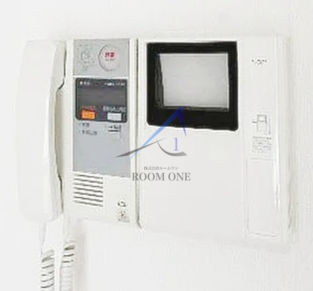 Rising place 桜木町二番館のセキュリティ|モニター付きインターホンです。