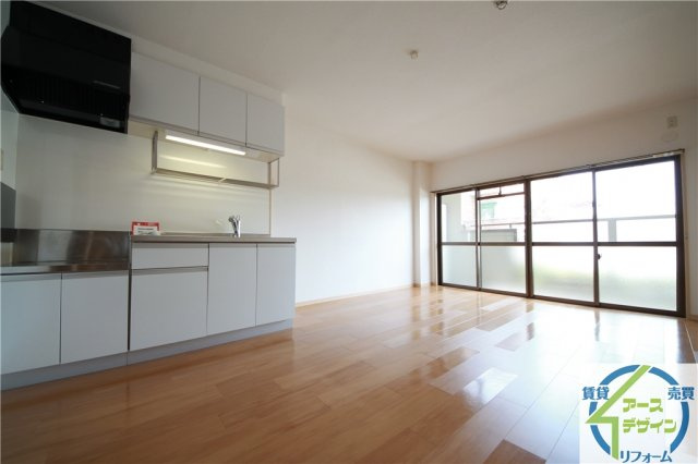 ビューライフ長畑の居間・リビング|※類似部屋