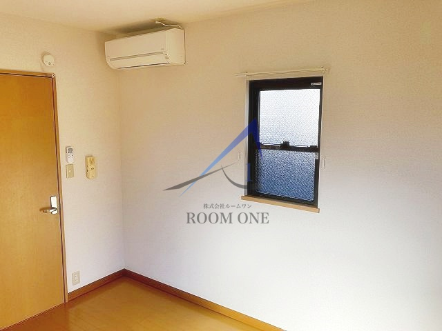 パインヒルズキリタの居間・リビング|洋室のお部屋です。