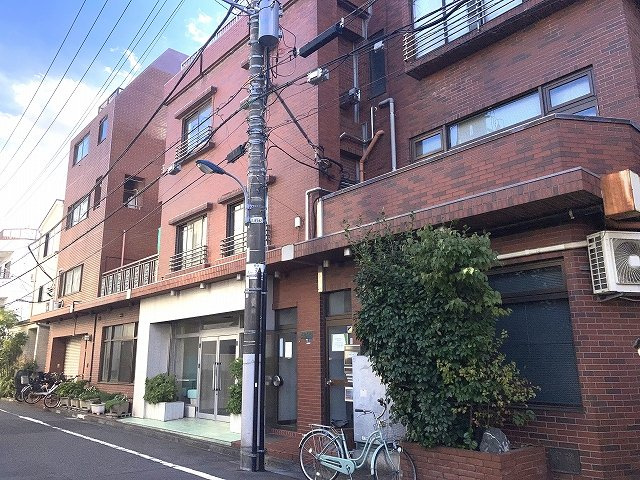 根橋ビルA棟の外観