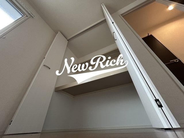 北群馬郡吉岡町大字大久保のアパートの収納