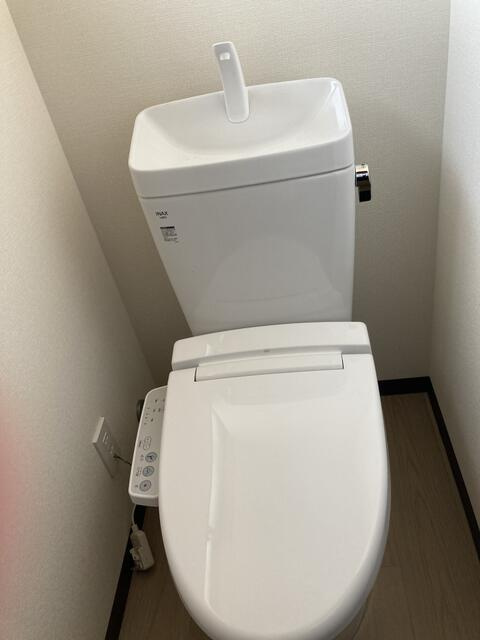 南花島コーポラスのトイレ