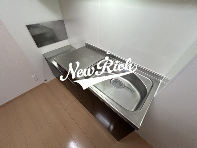 前橋市荒牧町１丁目のアパートのキッチン