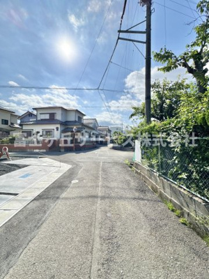 【前面道路含む現地写真】 | 藤枝市藤岡3丁目 7期 新築一戸建て 1号棟 | 前面道路含む現地写真です
