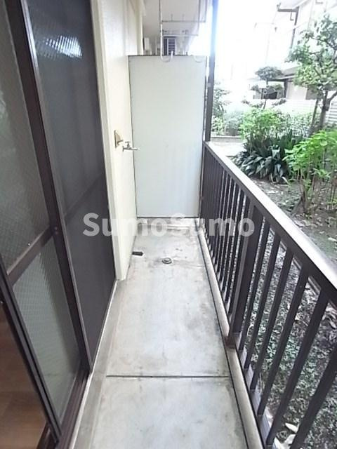 ハイム甲風園のバルコニー