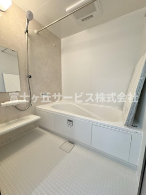 【浴室】 | 藤枝市藤岡3丁目 7期 新築一戸建て 2号棟 | ゆったりくつろげるお風呂です