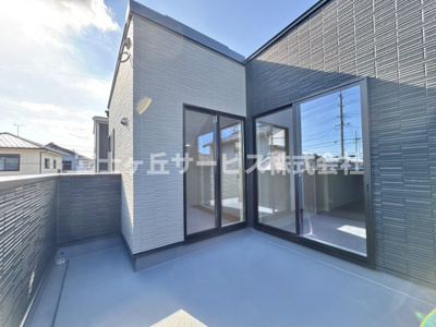【バルコニー】 | 藤枝市藤岡3丁目 7期 新築一戸建て 2号棟 | 陽当たり良好なバルコニーです