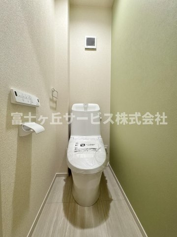 【トイレ】 | 藤枝市藤岡3丁目 7期 新築一戸建て 2号棟 | 1Fトイレです
2Fにも同タイプのトイレがあります