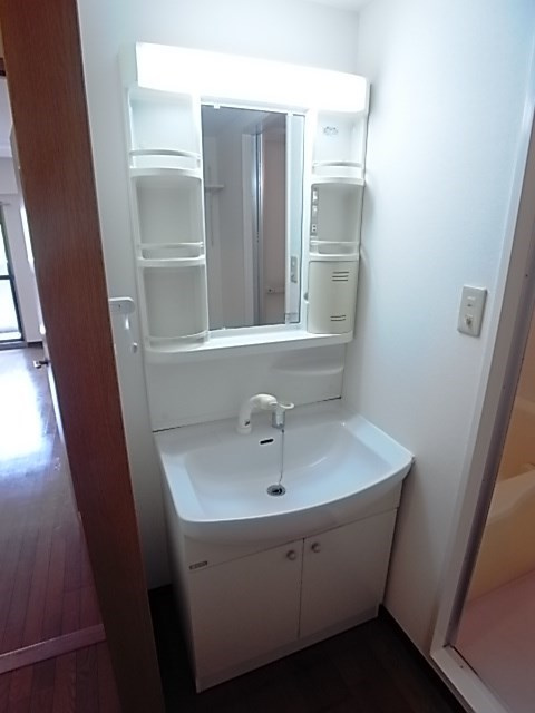 サンラトール甲陽園の洗面所