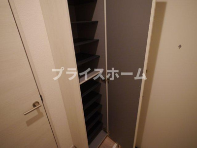 【玄関】 | イル・フィオーレ吉塚