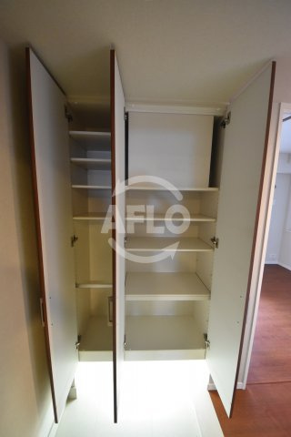 ジオグランデ梅田の収納|ジオグランデ梅田　シューズボックス