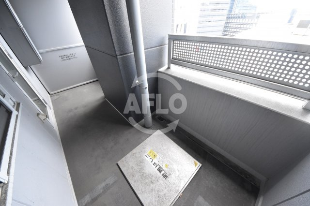 ジオグランデ梅田のバルコニー|ジオグランデ梅田　バルコニー