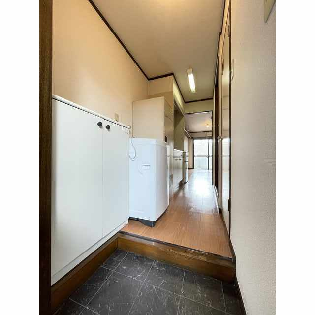 クレセントＫＯＹＯの玄関|別号室参考写真