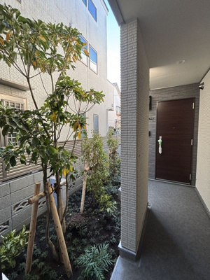 【エントランス】 | エクレール芦花公園