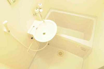 【浴室】 | レオパレスＫＥＮＴ | 設備・仕様は号室により異なる為、現況を優先致します。