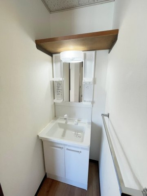 ★★使い勝手の良い独立洗面台★★