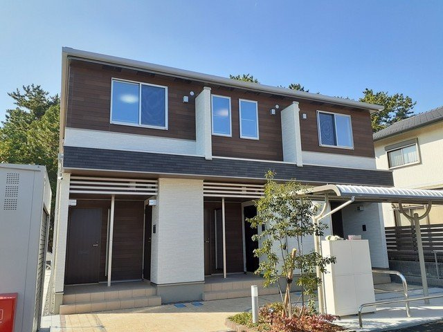 アベニール　Ｂの外観