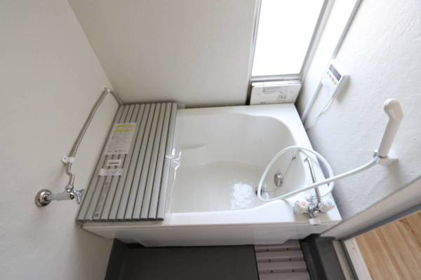 ビレッジハウス勿来1号棟の浴室|ビレッジハウスの同一物件・同一タイプの間取りの写真です