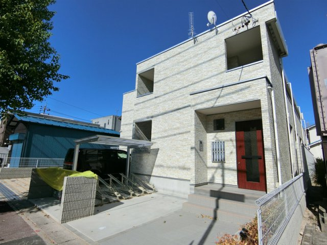 リブリ・中小田井