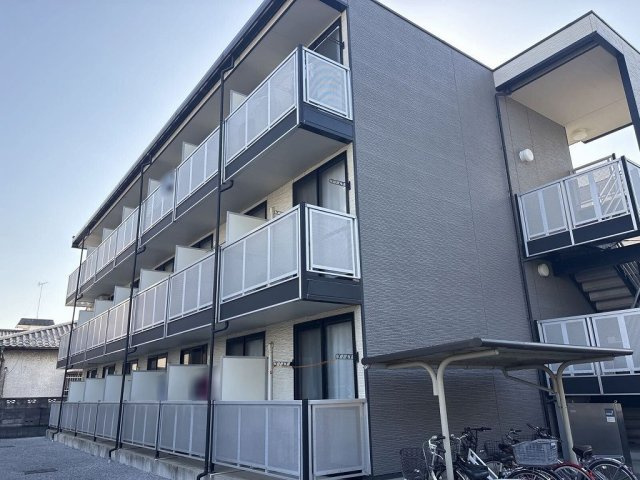 レオパレスヴィーブルの外観