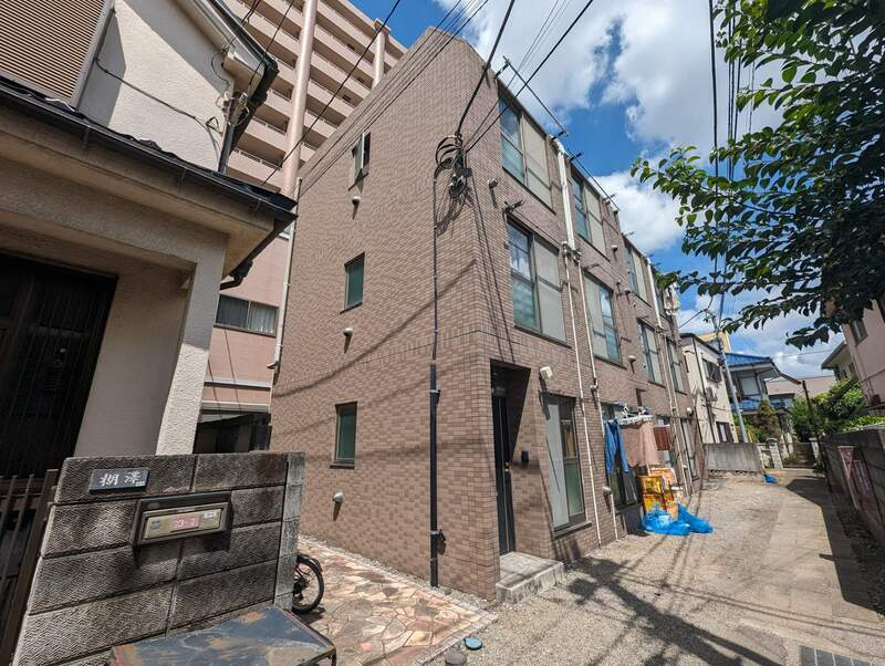 メゾンジュネスの外観