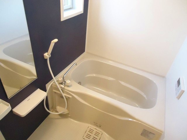 エヌヴィラージュの浴室|きれいなお風呂です