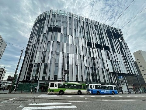 アクシズ小島の周辺|ＴＯＹＡＭＡキラリまで800m