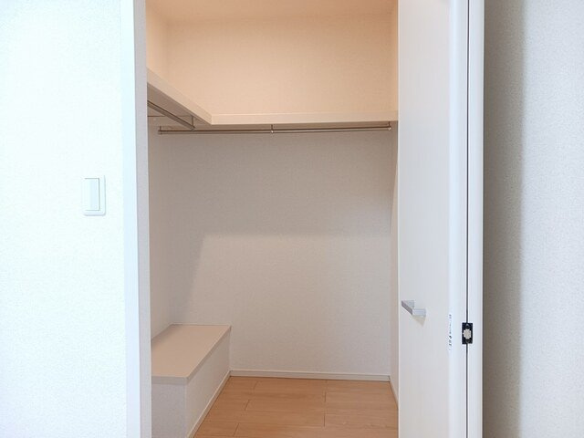 サンテェラスⅡ　Ａの収納|十分な収納スペースがあります