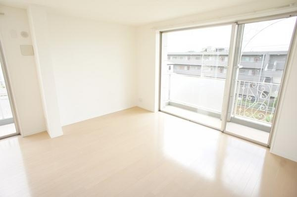 【寝室】 | 岡本弐番館