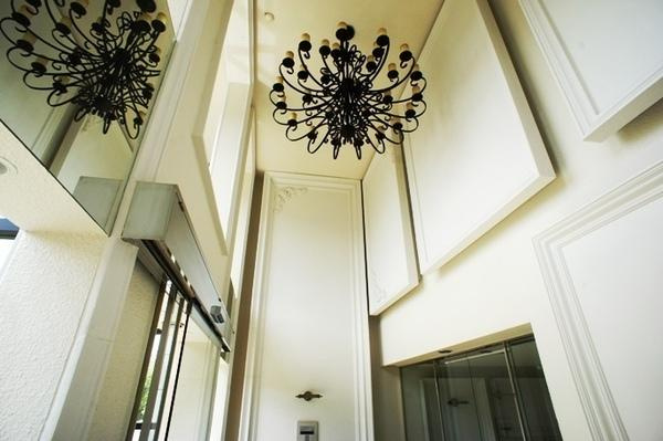 【エントランス】 | 岡本弐番館