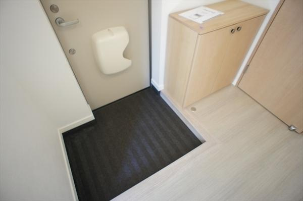 【玄関】 | ※別部屋イメージ写真