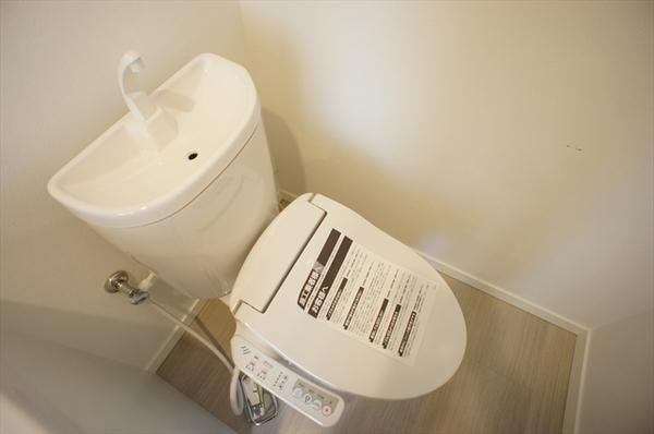 世田谷区深沢４丁目のアパートのトイレ|※別部屋イメージ写真