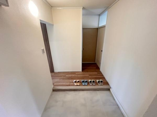 【玄関】 | グリーンヒル光善寺住宅第10号棟 | 玄関