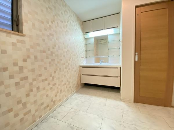 【独立洗面台】 | 須磨区須磨浦通6丁目　中古戸建