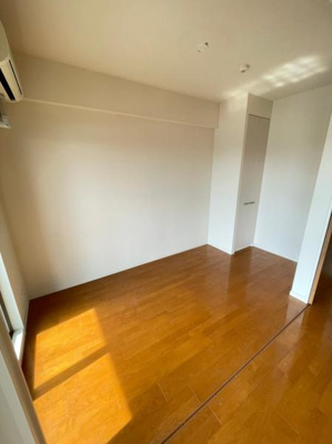 【寝室】 | プレミアムプレイス草加松原 | 写真は入居前の過去のものです。