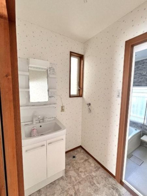 【洗面所】 | 柳島町貸家