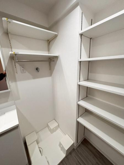 【独立洗面台】 | ライオンズプラザ松原団地 | ●洗面所収納●