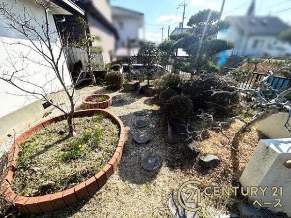 北葛城郡広陵町馬見中２丁目の中古一戸建の庭|■現地撮影写真■多用途に使用可能！広々としたお庭があります！