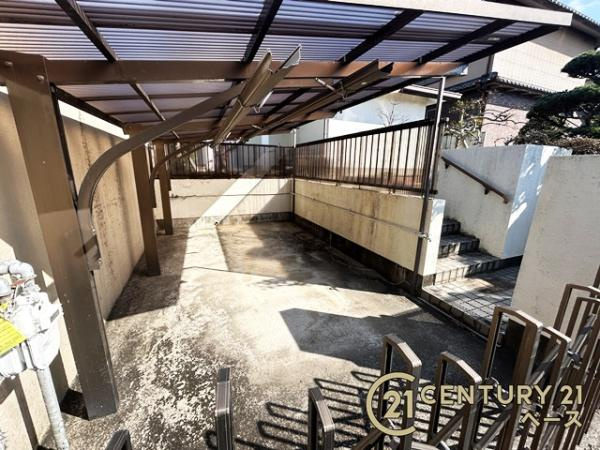 北葛城郡広陵町馬見中２丁目の中古一戸建の駐車場|■現地撮影写真■こちらは駐車スペースでございます！
