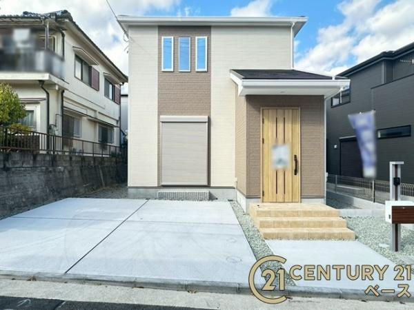 ファーストタウン九条町 １号棟 ／新築一戸建の外観|■現地撮影写真■次世代省エネルギーＳランク基準等級４をクリアしたお家です！グラスウールでお家丸ごと断熱！お気軽にお問い合わせください！