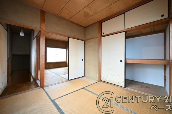 大和高田市出　一戸建の収納|■現地撮影写真■収納スペース付きで整理整頓も楽々！